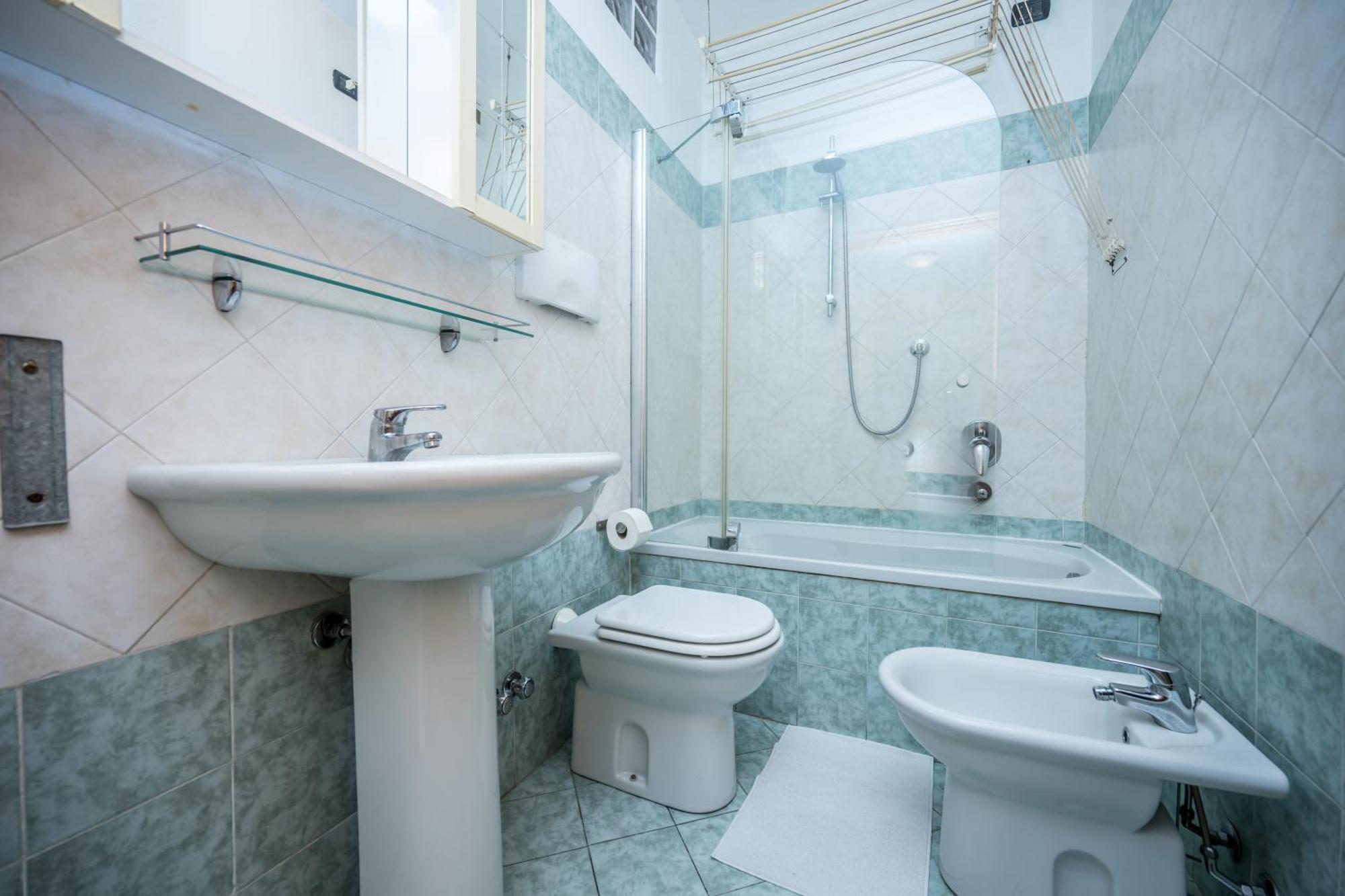 Cozy Suite Rogoredo Apartment Next To The Metro And Train Station Milaan Buitenkant foto