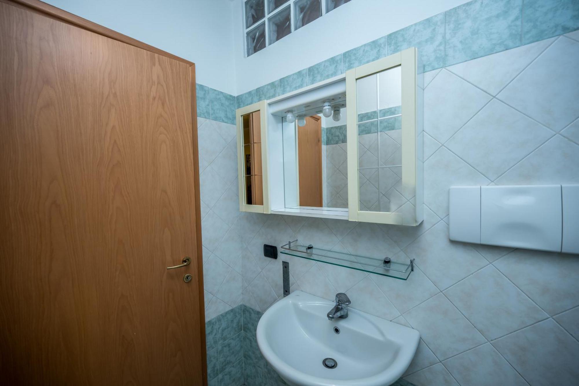 Cozy Suite Rogoredo Apartment Next To The Metro And Train Station Milaan Buitenkant foto