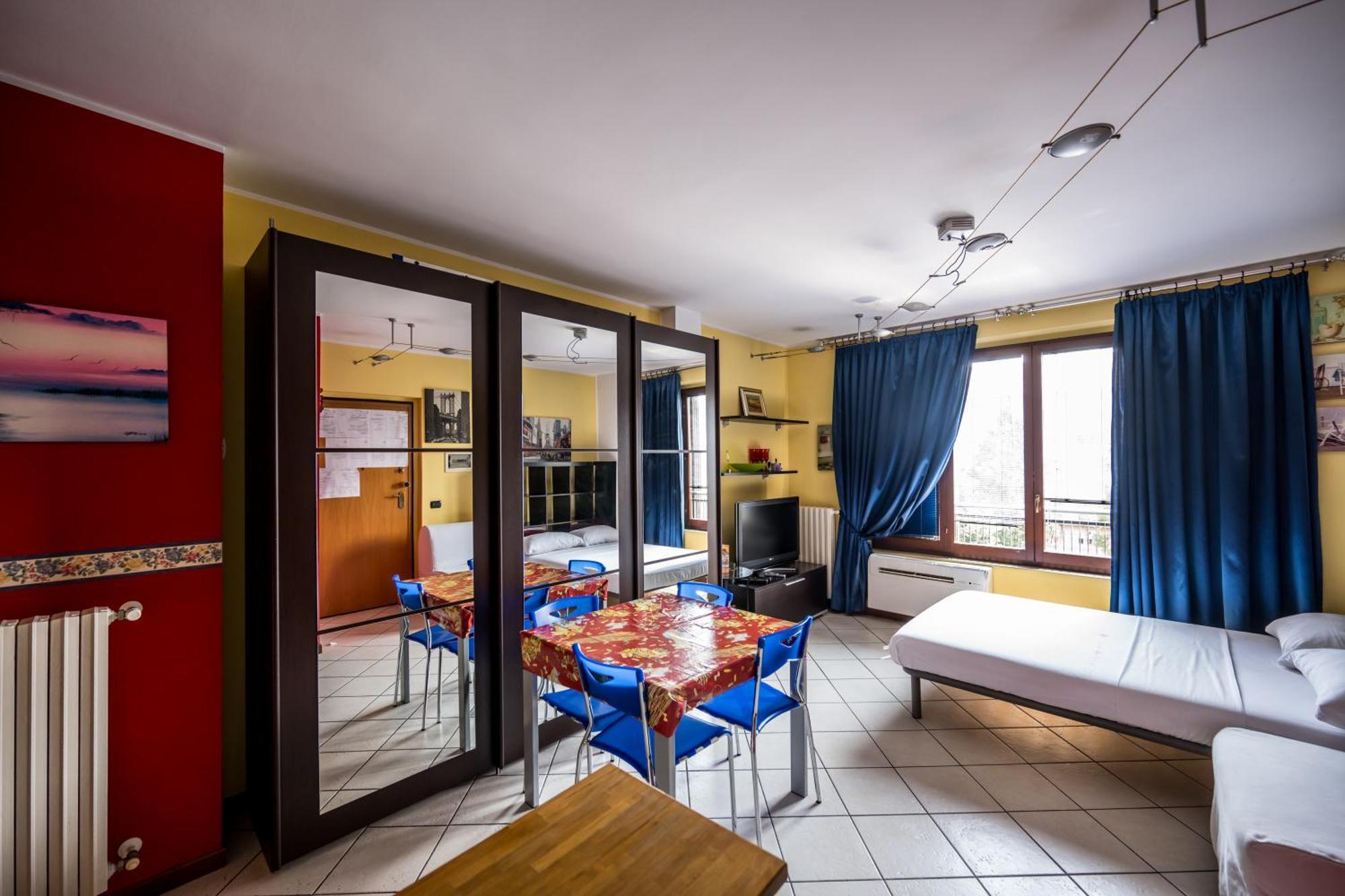Cozy Suite Rogoredo Apartment Next To The Metro And Train Station Milaan Buitenkant foto